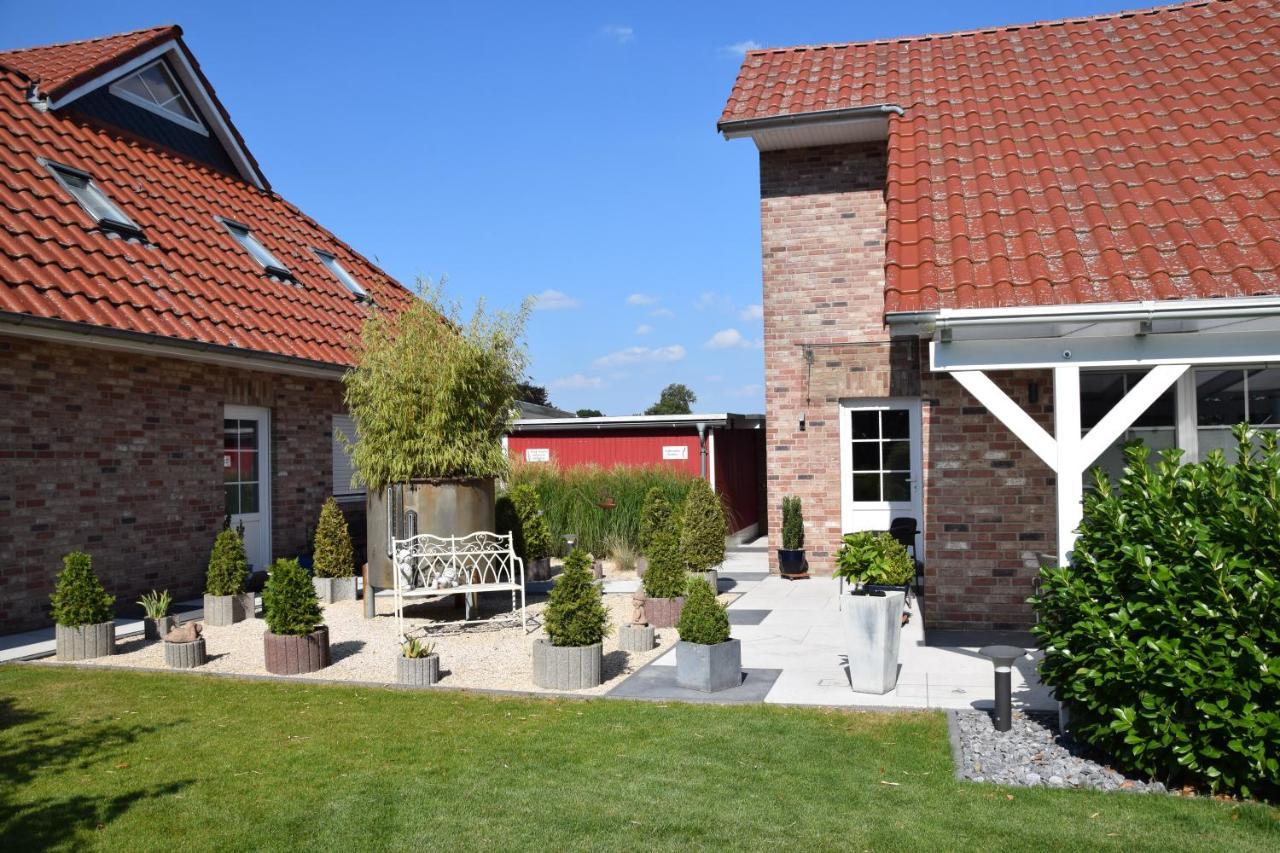 Wellness Appartements Ostfriesland Ihlowerfehn Esterno foto