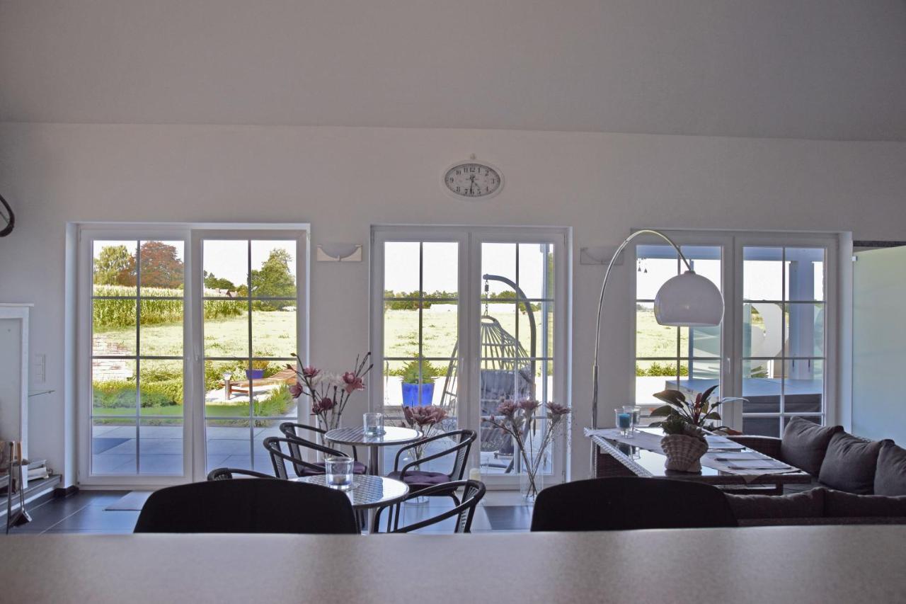 Wellness Appartements Ostfriesland Ihlowerfehn Esterno foto